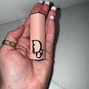 New Dior Addict refillable lipstick case Rose Montaigne in Blush pink